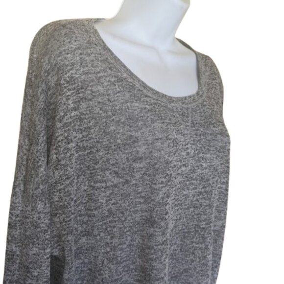 Soft Gray Sweater Fits Medium Large - Picture 2 of 2